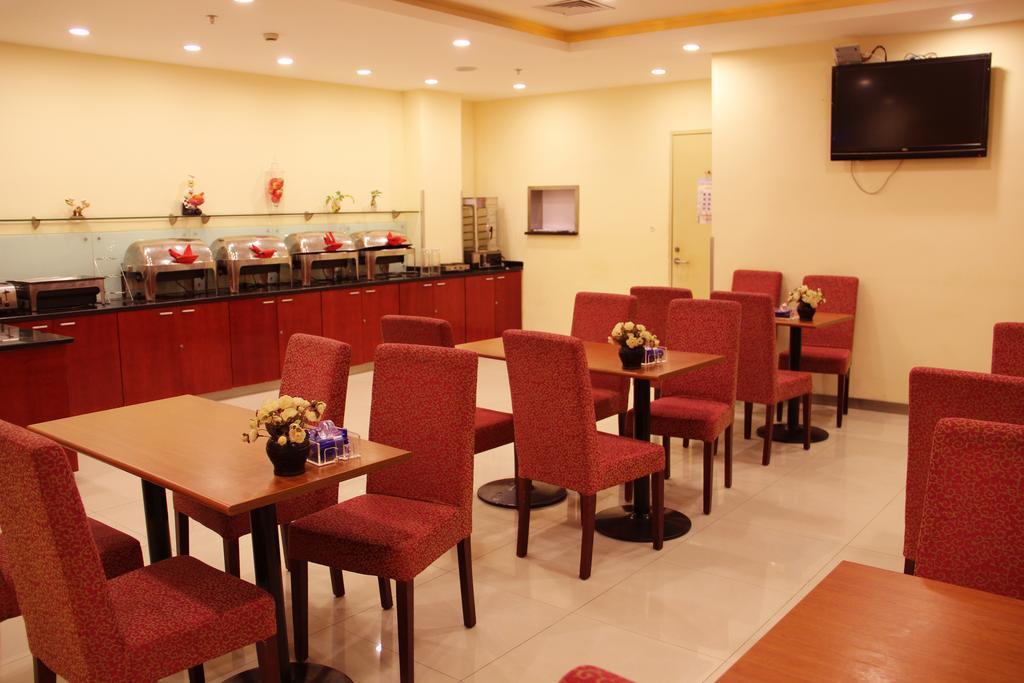 Hanting Express Tianjin Haixin District Yujiapu Tchien-ťin Exteriér fotografie
